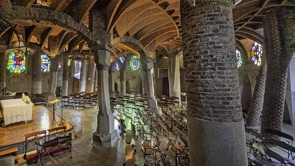 Gaudí Crypt